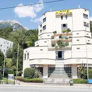 Sommerhotel Karwendel Hotell